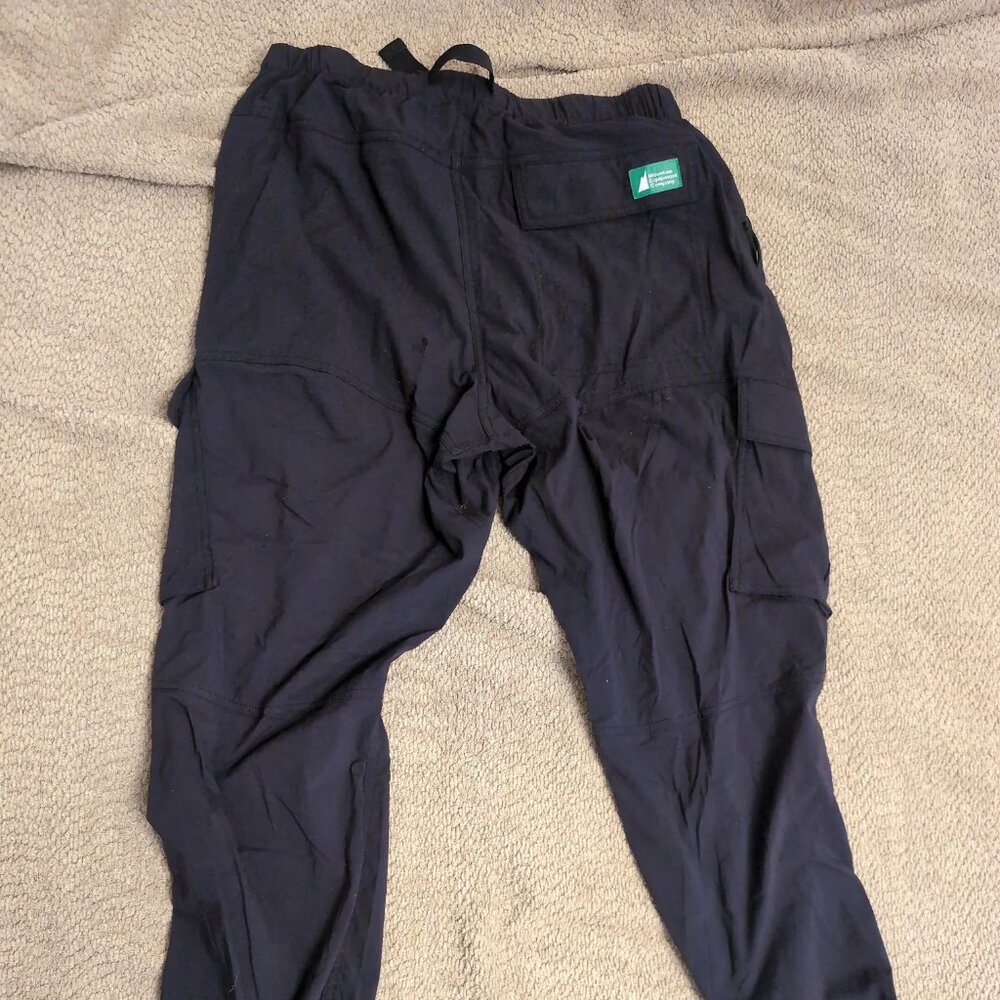 MEC cargo jogger pants (Size M)